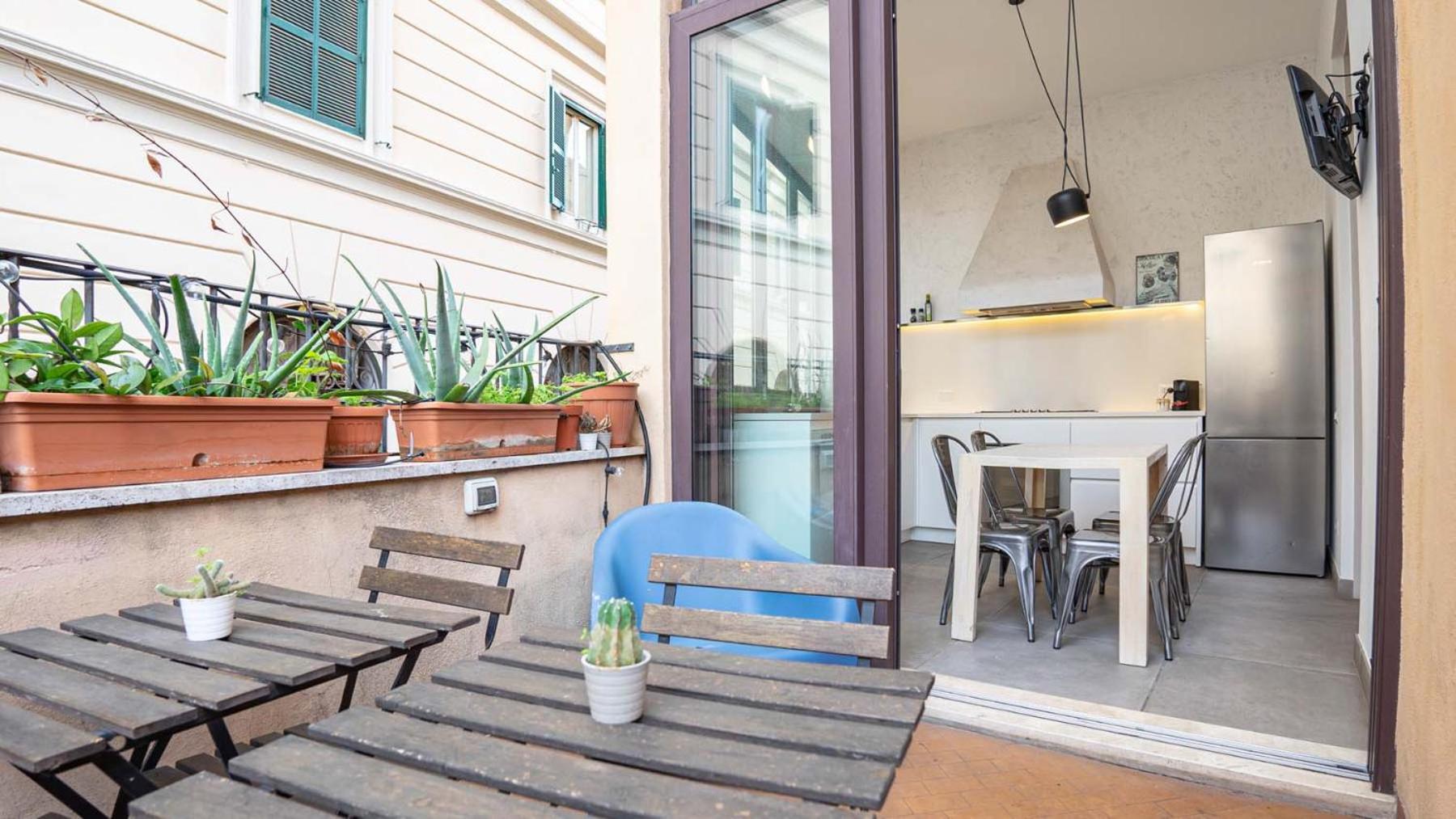 Cozy Nest With Terrace In Trastevere Rome Buitenkant foto